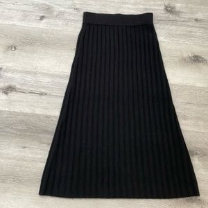 QUINCE Mongolian Cashmere Midi Skirt- NWOT